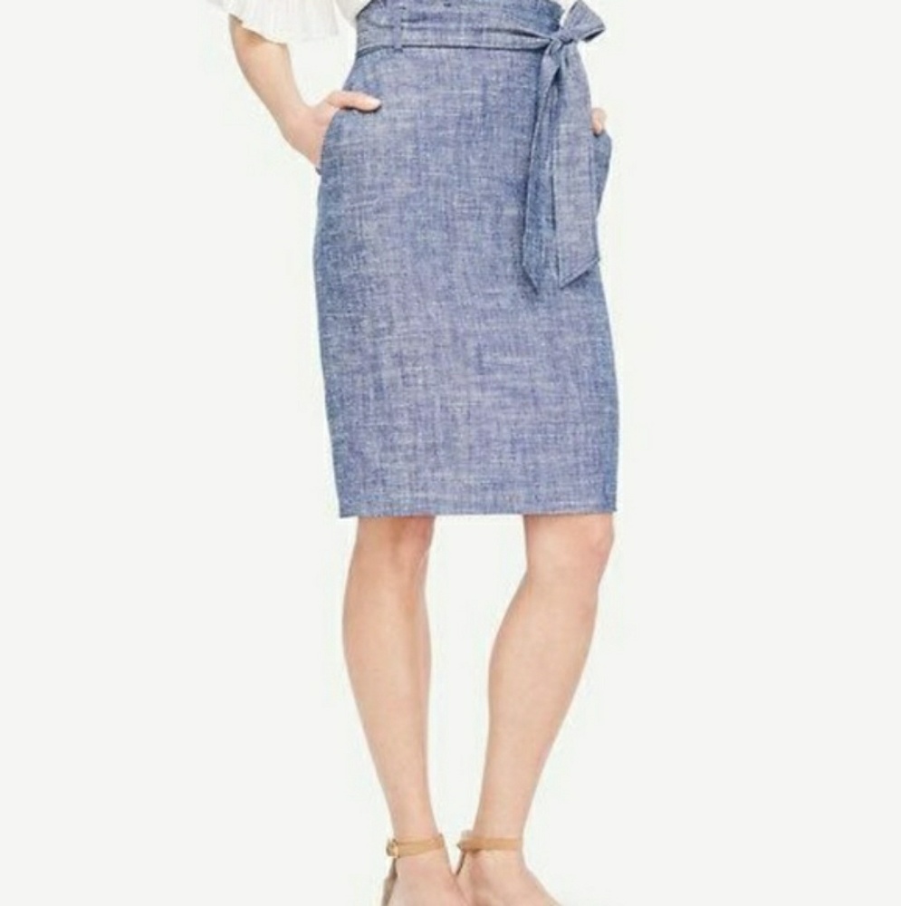 Anne Taylor Sz 10 "Paper Bag" Chambray Skirt